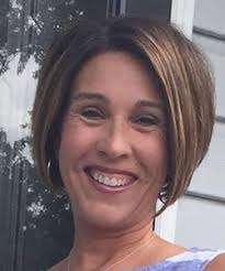 Do you know a Top Teacher like Dawn Schweers at St. Stephen The Martyr that  deserves to be recognized? Nominate them by following the link. 👇  https://www.sweet985.com/top-teacher/ Huntington Learning Center