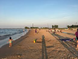 As hard as we try to pretend it is, lake michigan is not an ocean. Montrose Beach Chicago Aktuelle 2021 Lohnt Es Sich Mit Fotos