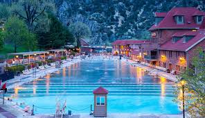 colorado hot springs soaking spots