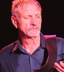 Dan 'Bee' Spears Dead: Willie Nelson's Bassist Dies at 62