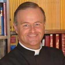 P. Daniel Concha B. (@dcb1961)