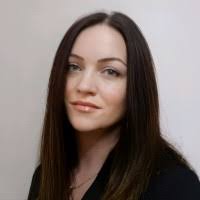 Danielle Rayner Email & Phone Number