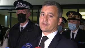 Avignon est la 13ème ville la plus dotée en policiers municipaux, la 4ème ville en nombre de policiers municipaux par habitant et la 1ère ville en nombre d'agents pour 100 000 habitants. Cqfz4pj3dst Gm