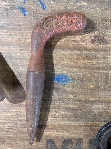 What tools are needed to make dibbles?