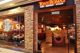 Havia espera de 30 minutos, mas foi tranquilo. Food At Tony Roma S All Halal The Mole