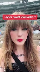 Look how close this swiftie is to the stage! 😱😍 Video: @hail.storm777  #taylorswift #taylorsversion #taylornation #swiftie #erastour #speaknow  #speaknowtaylorsversion #karma #songofthesummer