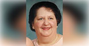 Obituary information for Violet Pelletier (née Denault)