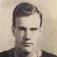 Andrew Mudgett's Instagram, Twitter & Facebook