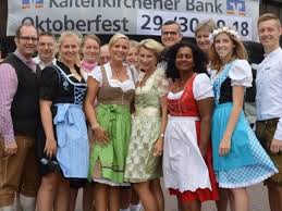 Sichere kommunikation zwischen der bbbank und ihnen. Oktoberfest In Kaltenkirchen Bei Der Bank Wird S Bayrisch