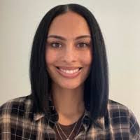 Kristin Dyson's Instagram, Twitter & Facebook