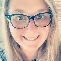 Stephanie Seiders's Instagram, Twitter & Facebook