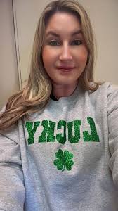 Fashionista's shamrock pin