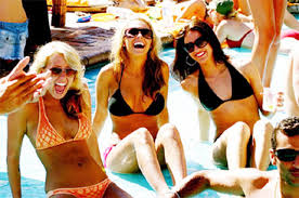 Spring break is a vacation period in early spring at universities and schools, which started during the 1930s in the us and is now observed in many other countries as well. Spring Break Students Making Party Blogger Jealous