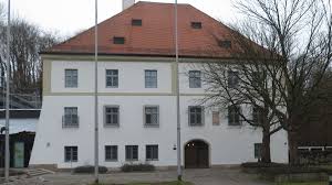 Die kreisverwaltungen des landratsamtes mühldorf am inn. 39 Jahriger Ungar Nach Einbruch Im Muhldorfer Finanzamt Zu Haftstrafe Verurteilt Region Muhldorf