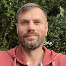 AI can't solve all problems in one shot