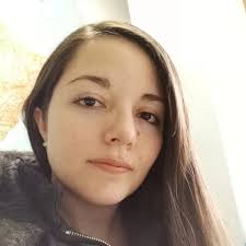 Paula Rendon's Instagram, Twitter & Facebook