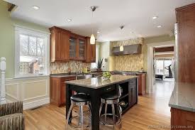 traditional two tone kitchen cabinets