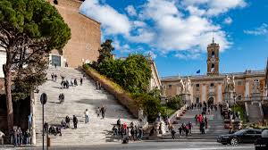 It was discovered back in the 1920s when work was being undertaken for the huge monument just above it! The Ara Coeli Staircase With Its 124 Steps