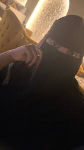 Submissive_Arab Cam Model Profile | Stripchat