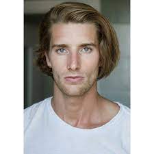 Some people might consider above chin length to be short and not just very short. Cool 50 Ideas For Chin Length Hair For Men Easy And Stylish Chin Length Hair Chin Length Haircuts Mens Hairstyles