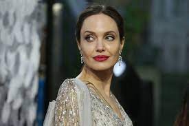 May 31, 2021 · يبدو أن النجم براد بيت، يعيش أفضل أوقاته حاليا على الصعيد الشخصي بعدما تمكن من الفوز في قضيته الأخيرة ضد أنجلينا جولي، وتمكن من نيل حضانة مشتركة رغم رفضها، حيث ذكر موقع ذا ميرور بناءً على مصدر خاص له، أن براد بيت بدأ في. ÙƒØ§Ù†Øª Ù‡Ø¯ÙŠØ© Ù…Ù† Ø¨Ø±Ø§Ø¯ Ø¨ÙŠØª Ø£Ù†Ø¬Ù„ÙŠÙ†Ø§ Ø¬ÙˆÙ„ÙŠ ØªØ¨ÙŠØ¹ Ù„ÙˆØ­Ø© Ø±Ø³Ù…Ù‡Ø§ ÙˆÙ†Ø³ØªÙˆÙ† ØªØ´Ø±Ø´Ù„ ÙÙŠ Ø§Ù„Ù…ØºØ±Ø¨ Ø¨Ø§Ù„Ø­Ø±Ø¨ Ø§Ù„Ø¹Ø§Ù„Ù…ÙŠØ© Ø§Ù„Ø«Ø§Ù†ÙŠØ© Cnn Arabic