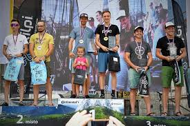 Toto je tedy úplně první, který ukazuje krev, pot a slzy tohoto závodu. Beskydska Sedmicka 2019 Prim Hodinky Originalni Ceske Panske Damske Detske Hodinky A Hodiny