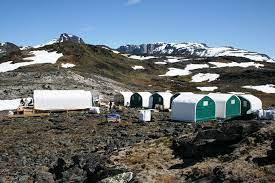 Les plus hauts sommets de chaque massif sont : Un Gisement De Terres Rares En Vue Au Groenland