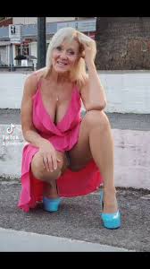 Carleen Ceraldi on X: Carina in rosa prettyinpink canadianchick  italygirl italy Calabria Cosenza Scalea cattiva  englishteacherinscalea insegnantadinglese over50andfit  over50andfabulous over50style wearwhatyoulove t.cooiJgrwbA34   X
