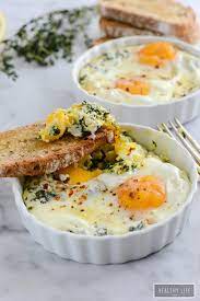 Baked Egg Ricotta Thyme Cups For A Healthy Easy Breakfast Recipe Ahealthylifeforme Com Breakfast Brunch Recipes Healthy Breakfast Recipes Easy Brunch Recipes