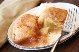 Croissant Aux Pommes Et A La Cannelle Croissant Pomme Cannelle Recette Dessert Delicieux Apple Recipes Apple Dumplings Cooking Recipes