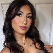 Nicole McSweeney (@nicolemm31)