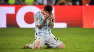 Messi entra llorando a la rueda de prensa de su despedida del barcelona el argentino, roto de dolor antes incluso de que comenzase su comparecencia. Vas A Llorar El Video De Lionel Messi Que Hara Emocionar Al Mundo Ahora Argentina