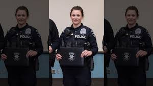 'police officer killed by gunman during new mexico 'drugs bust'a driver has shot and killed a police officer on a new mexico highway after being pulled over. Off Duty Seattle Police Officer Killed While Helping With Car Crash On I 5