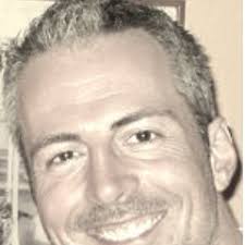 Mike Munro (@MikeydotMunro)