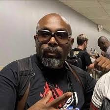 Edward Strunk's Instagram, Twitter & Facebook