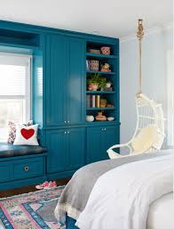 Dec 31, 2019 · with different variations of the shades on the walls, in the artwork, and as the upholstery, this space proves teal can be a happy hue, especially paired with splashes of gold. The 10 Best Teal Paint Colors And How To Use Them