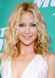 Kate Hudson Cabello Rizado Buscar Con Google Kate Hudson Hair Curly Hair Styles Haircuts For Curly Hair