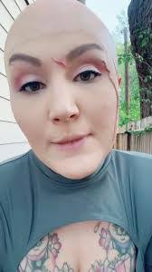 Cassie Ricks's Instagram, Twitter & Facebook