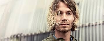 Check this interview with Jorn Heringa, Spinnin' Records A&R .