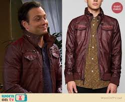 Wornontv Josh S Burgundy Leather Jacket On Young And Hungry Jonathan Sadowski Clothes And Wardrobe From Tv
