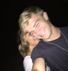 Tyler Buck (@TylerBuck9)