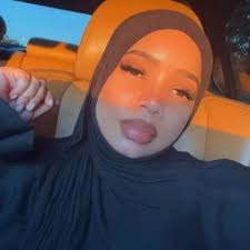 Avery De Silva (@FrostyDuplex)