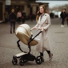 Strollers └ strollers & accessories └ baby all categories antiques art baby books business & industrial cameras & photo cell phones mima xari stoller in camel with silver chassis/black starter pack all included. Mima Xari Champagne Chassis Stroller With Reversible Reclining Seat Carrycot Babylist Store