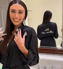 Musa do Camarote N1, Elisa Zarzur revela processo para brilhar na Sapucaí