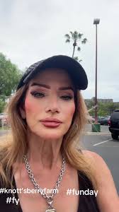 Can I Bring A Mini Fan to Knotts Berry Farm