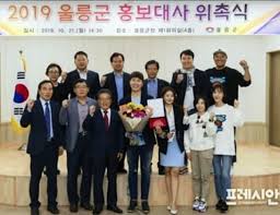 다 이 여자 친구 인해 시작된 일이라는 것이 형 측의 주장입니다. V Tl8lyyqxzqnm