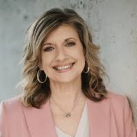 Julia Stauffer CNE®