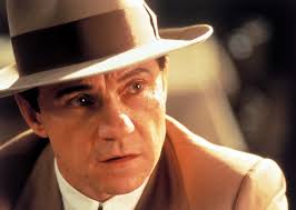 Hollywood's 'Bugsy' is entertaining but plays fast and loose with the facts 