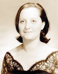 Carolyn Myrick's Instagram, Twitter & Facebook