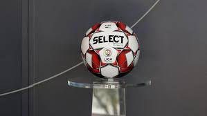 The league at a glance. Liga Nos Termina A 16 De Maio De 2021 E Final Da Taca E A 23 O Calendario Para 2020 21 Futebol Nacional Jornal Record